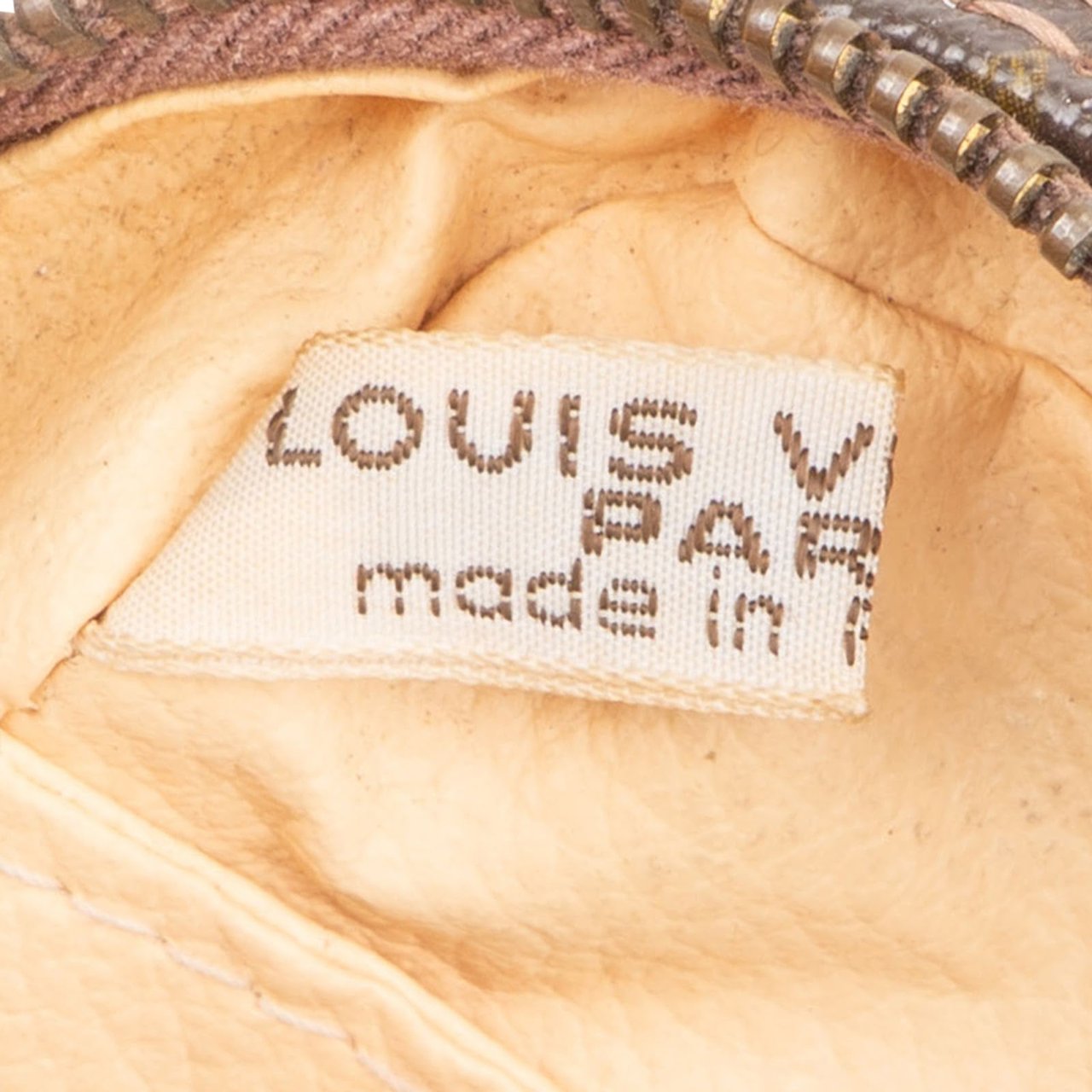 Louis Vuitton Louis Vuitton Monogram Canvas Trousse de Toilette 23 Clutch Bruin