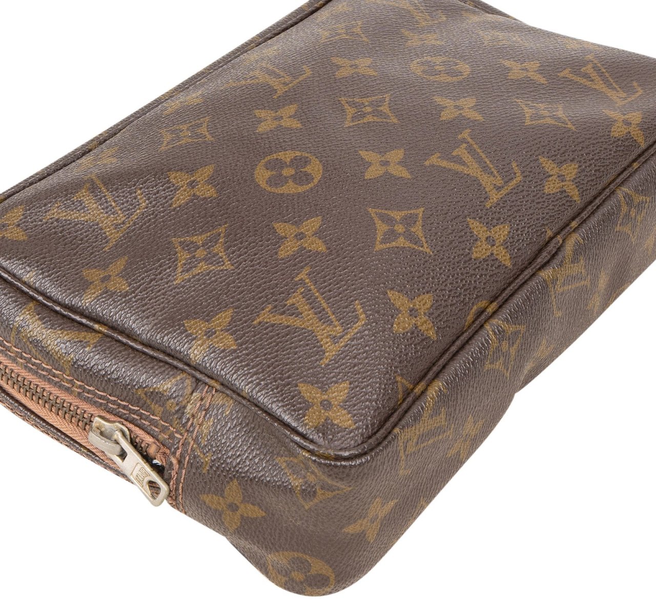 Louis Vuitton Louis Vuitton Monogram Canvas Trousse de Toilette 23 Clutch Bruin