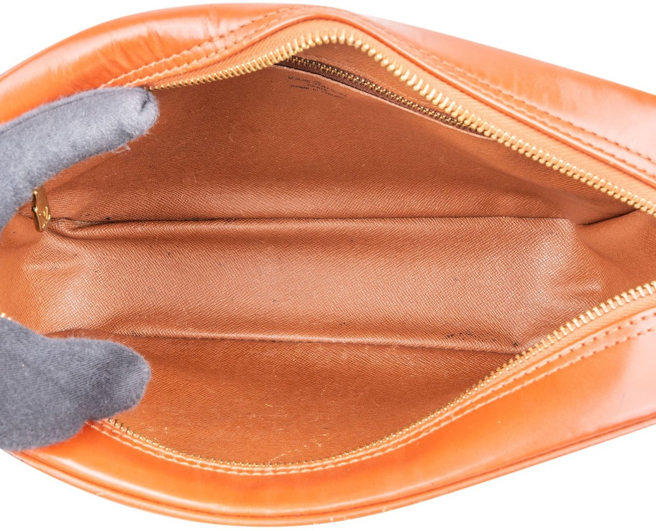 Louis Vuitton Cognac Epi Leather Trocadero 27 Crossbody Bag Bruin