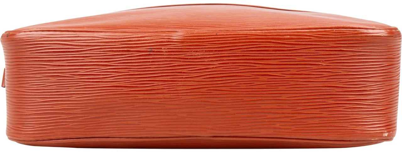 Louis Vuitton Cognac Epi Leather Trocadero 27 Crossbody Bag Bruin