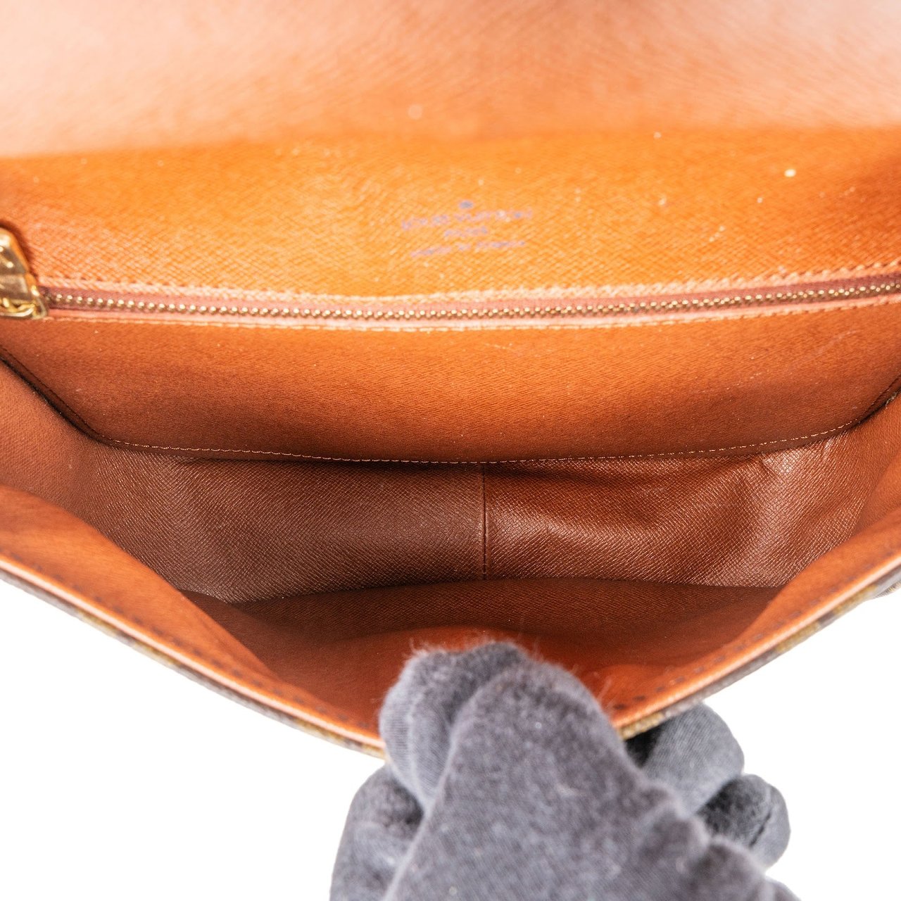 Louis Vuitton Louis Vuitton Monogram Canvas Saint Cloud GM Crossbody Bag Bruin