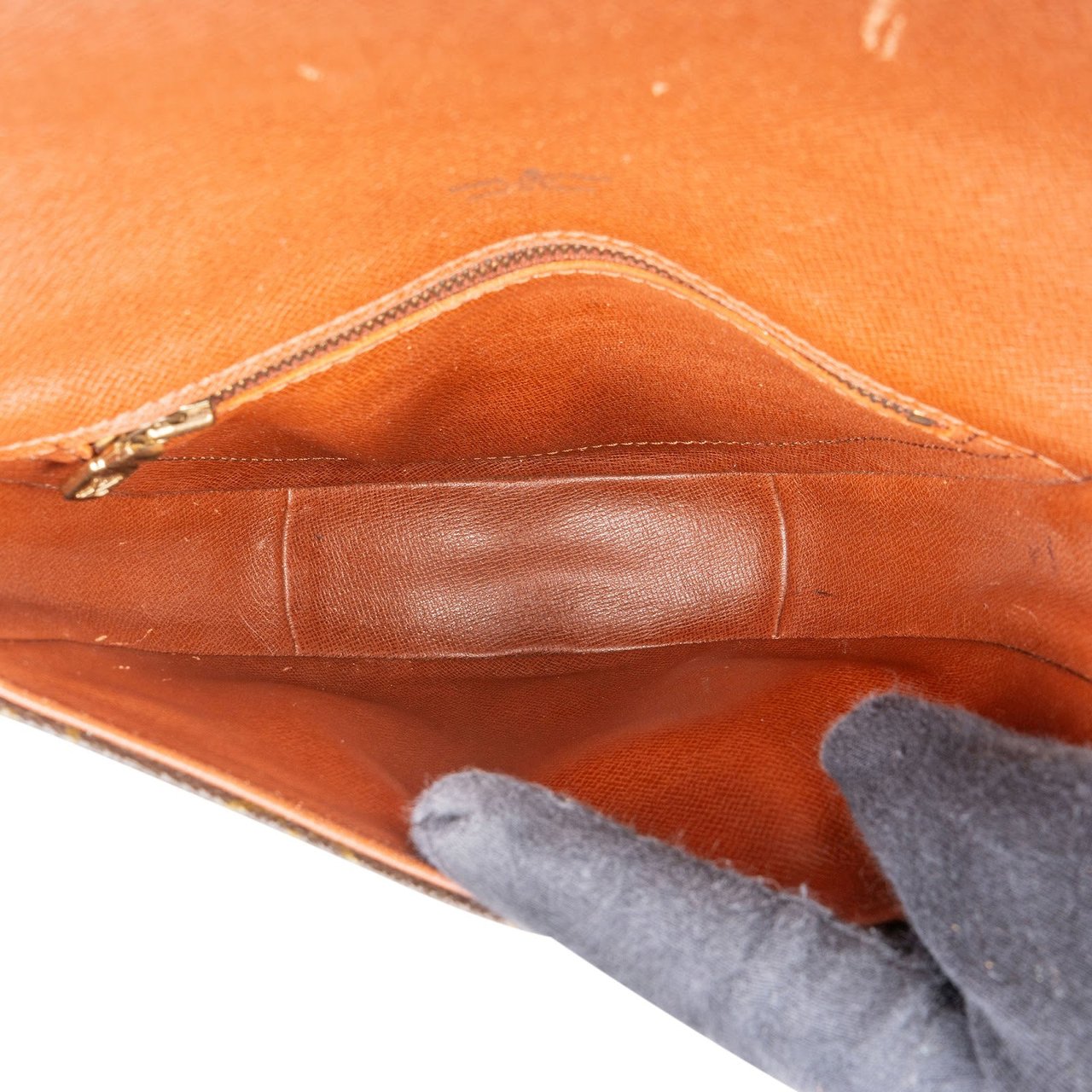 Louis Vuitton Louis Vuitton Monogram Canvas Chantilly PM Crossbody Bag Bruin