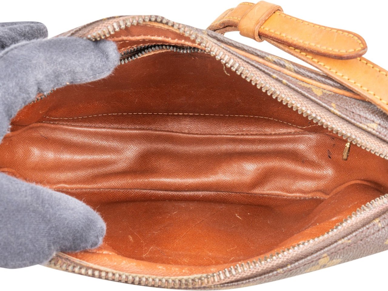 Louis Vuitton Louis Vuitton Monogram Canvas Jeune Fille MM Crossbody Bag Bruin