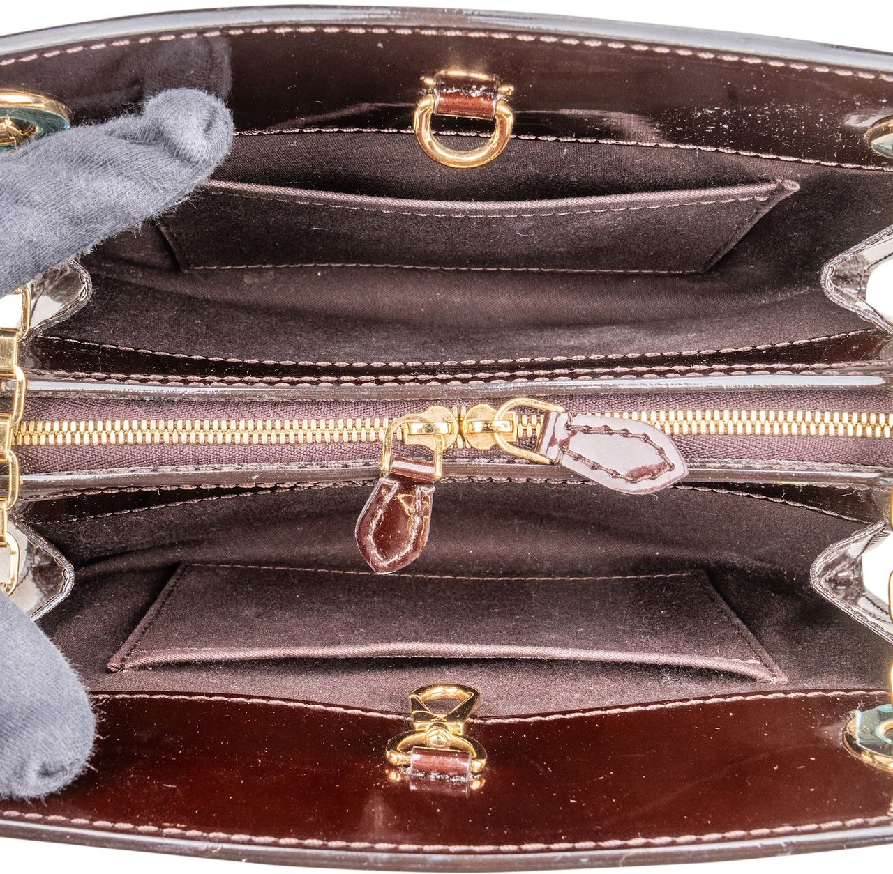 Louis Vuitton Louis Vuitton Monogram Vernis Virginia PM Crossbody Bag Bruin