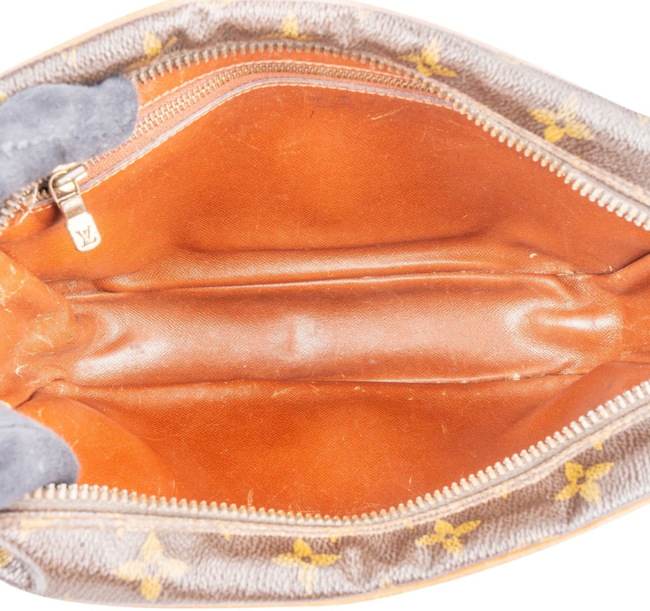 Louis Vuitton Louis Vuitton Monogram Canvas Trocadero 27 Crossbody Bag Bruin