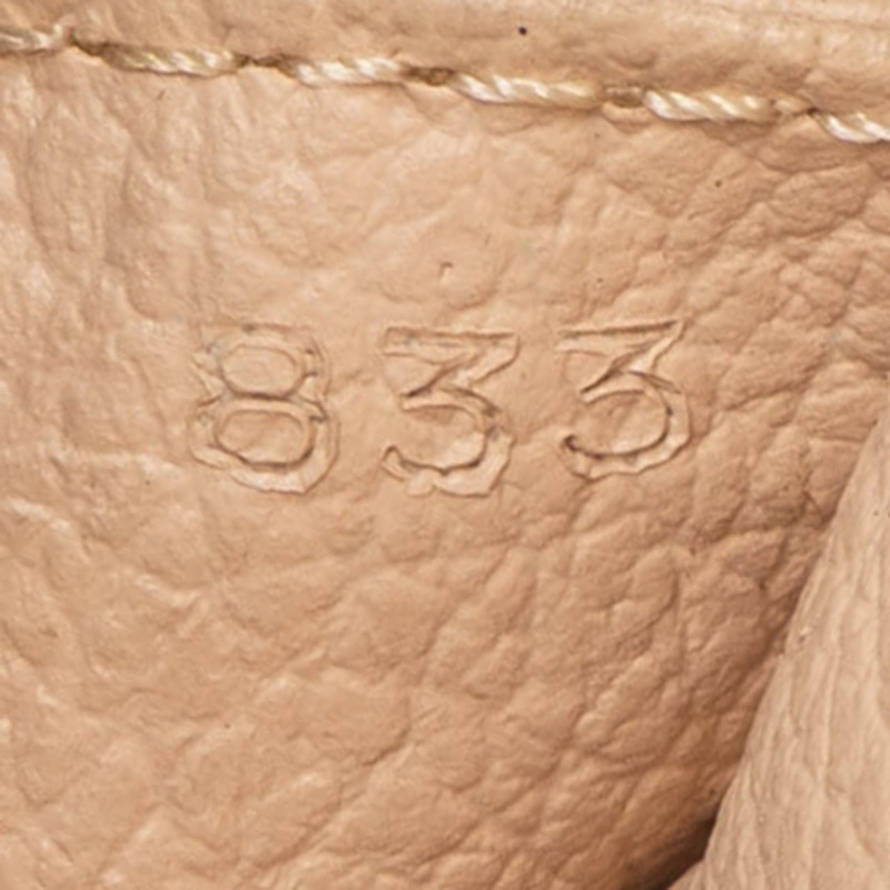 Louis Vuitton Louis Vuitton Monogram Canvas Trousse Toilette 23 Clutch Bruin