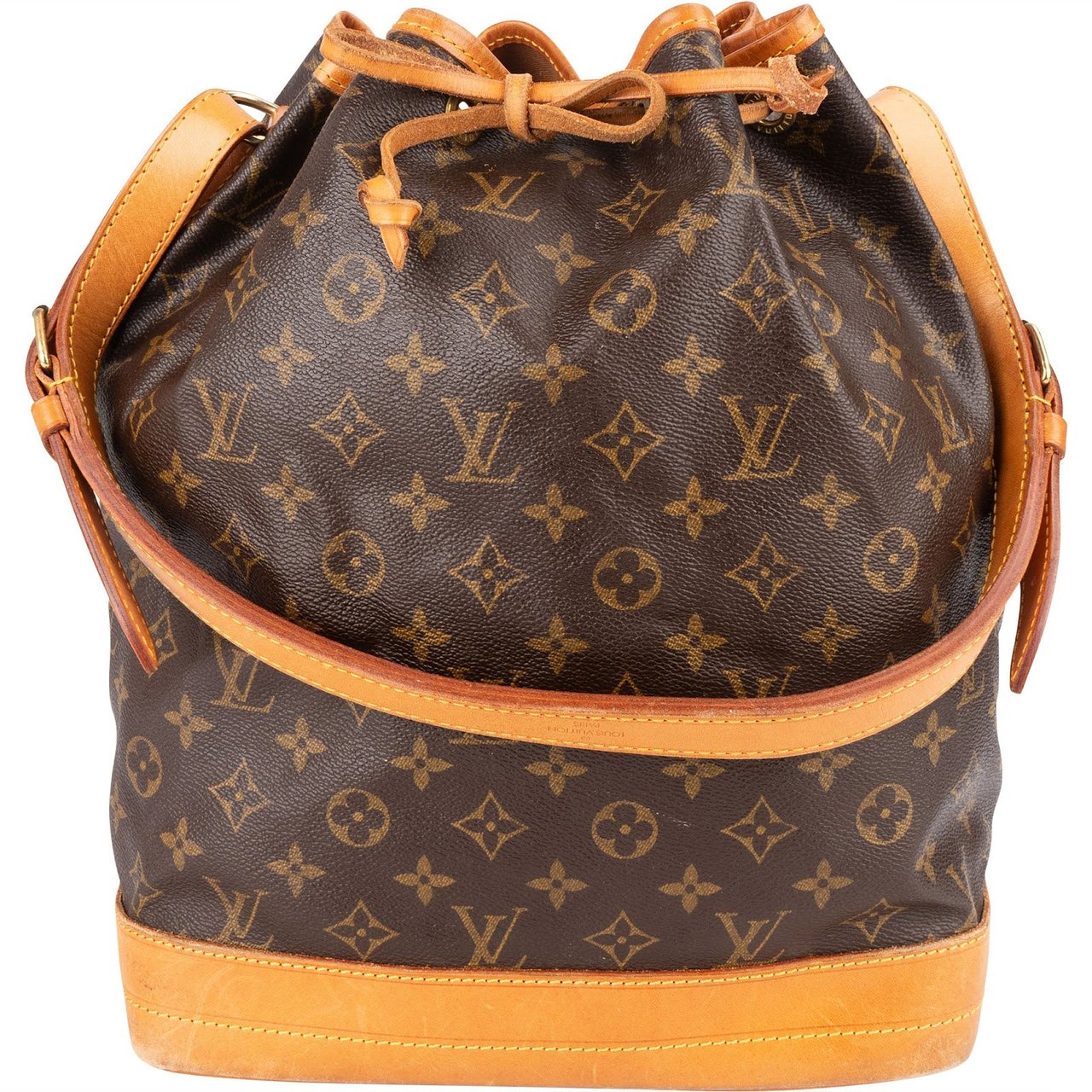 Louis Vuitton Louis Vuitton Monogram Canvas Sac Noé Grande Shoulder Bag Bruin