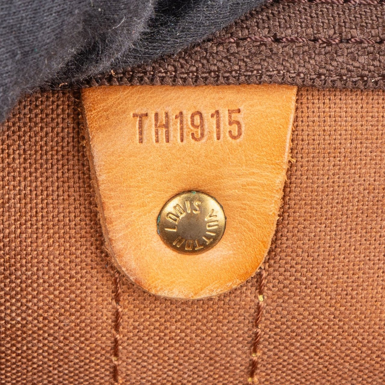 Louis Vuitton Louis Vuitton Monogram Canvas Keepall 55 Bandoulière Travel Bag Bruin