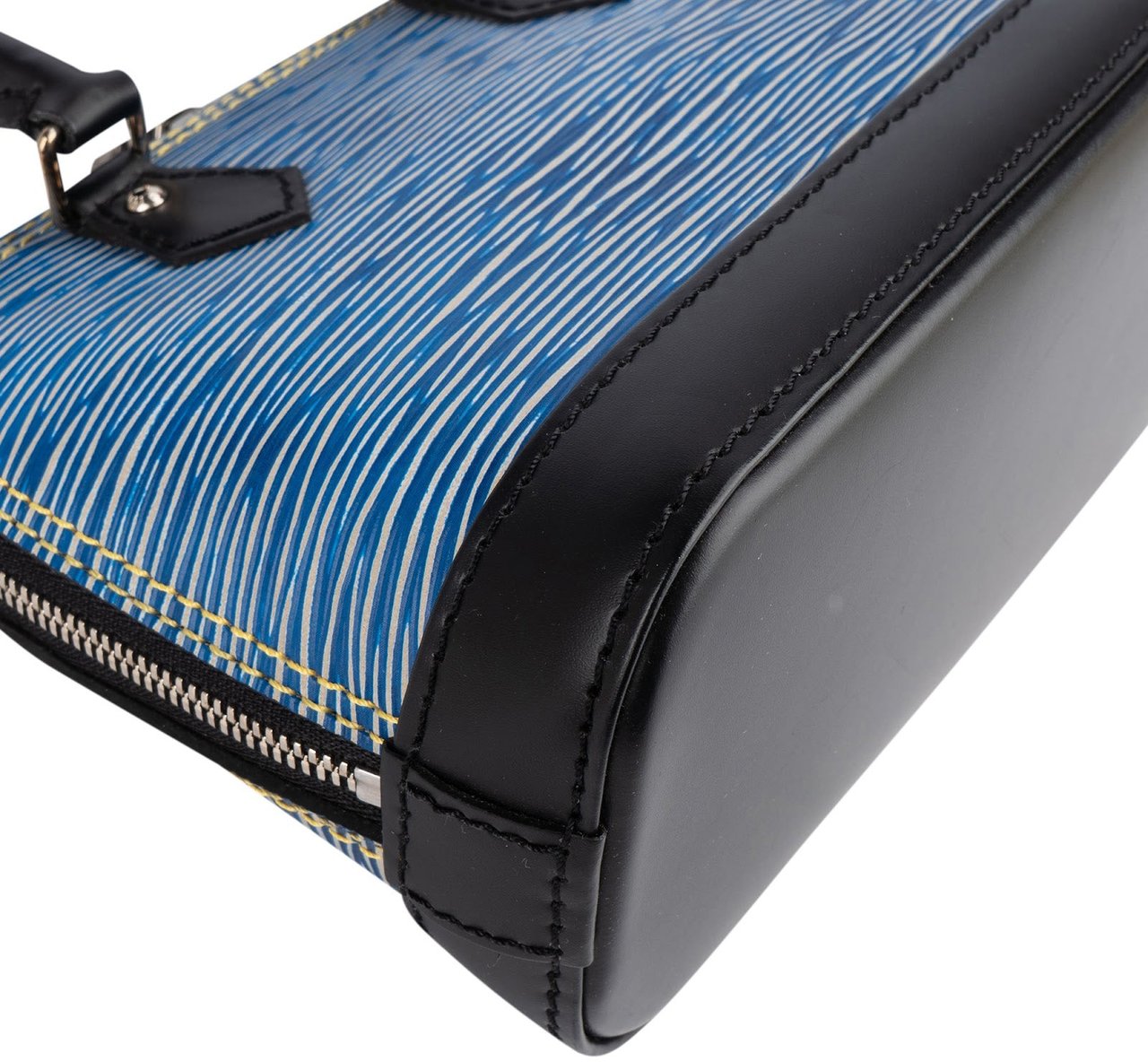 Louis Vuitton Louis Vuitton Blue Epi Leather Alma Nano Crossbody Bag Blauw