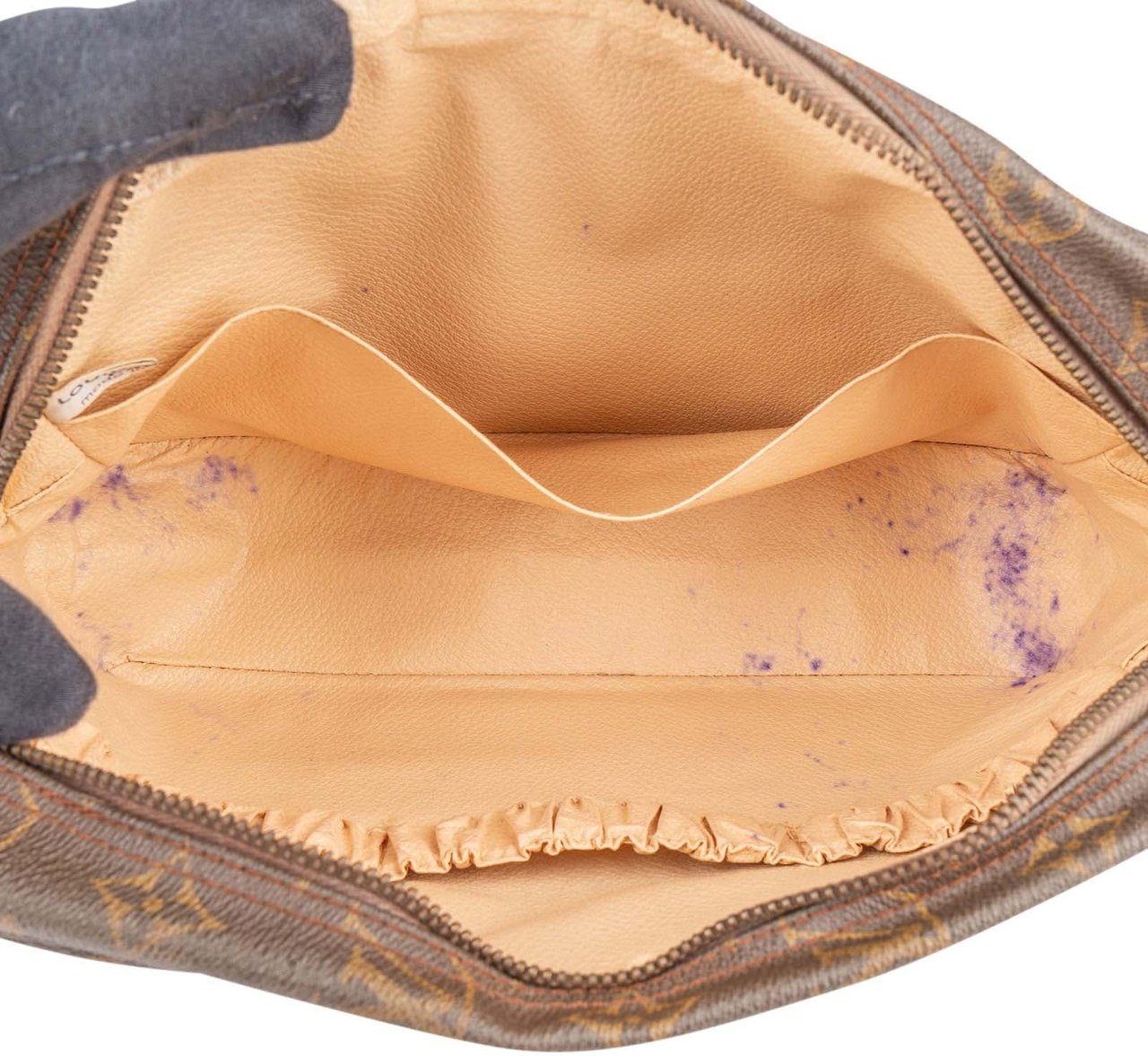 Louis Vuitton Louis Vuitton Monogram Canvas Trousse Toilette 28 Clutch Bruin