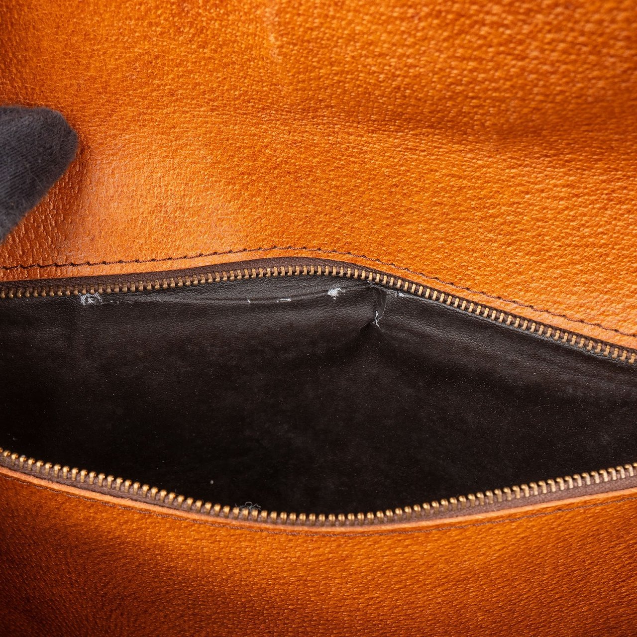 Louis Vuitton Louis Vuitton Monogram Canvas Porte-Documents Laptop Clutch Bruin