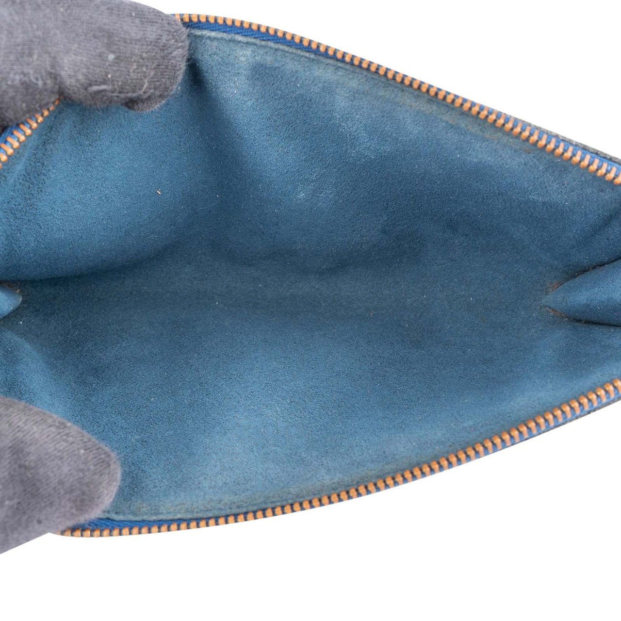 Louis Vuitton Louis Vuitton Blue Epi Leather Pochette Accessoires Handbag Blauw