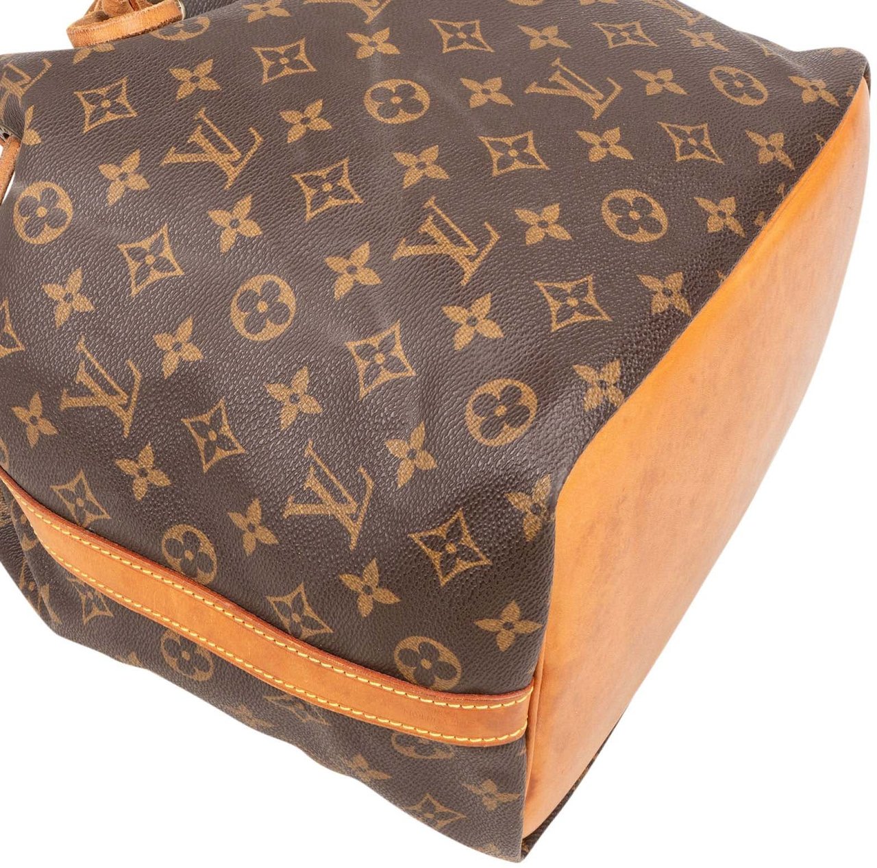 Louis Vuitton Louis Vuitton Monogram Canvas Sac Noé Petit Shoulder Bag Bruin