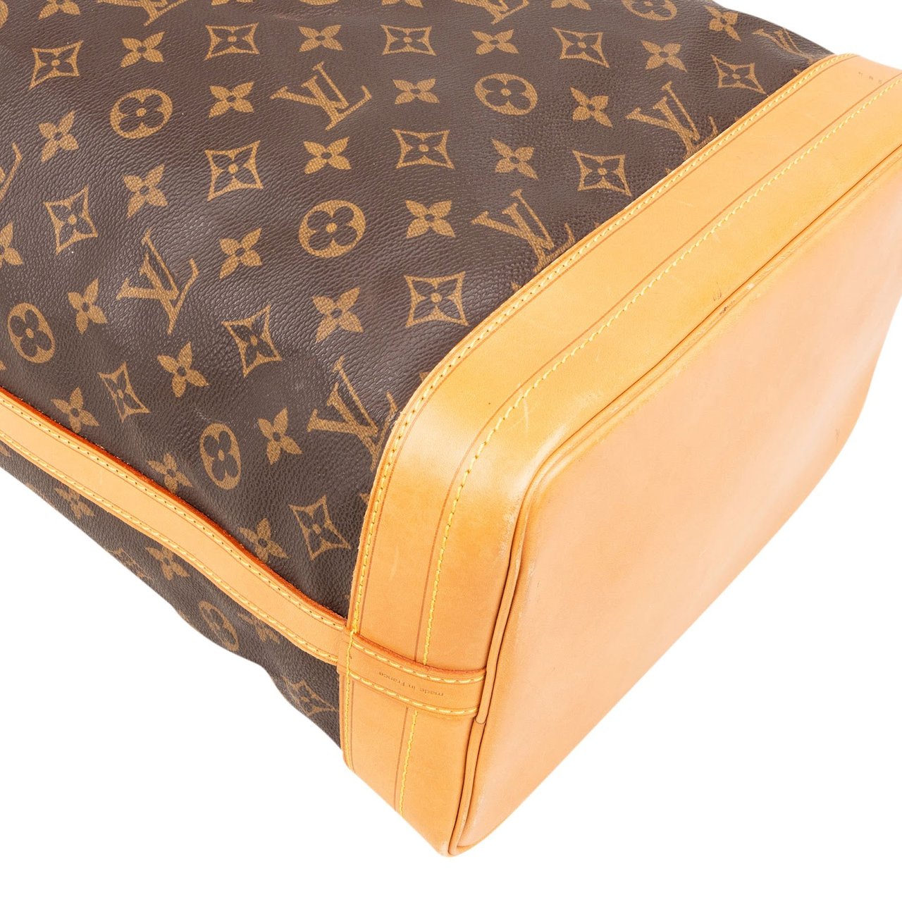 Louis Vuitton Louis Vuitton Monogram Canvas Sac Noé Grande Shoulder Bag Bruin