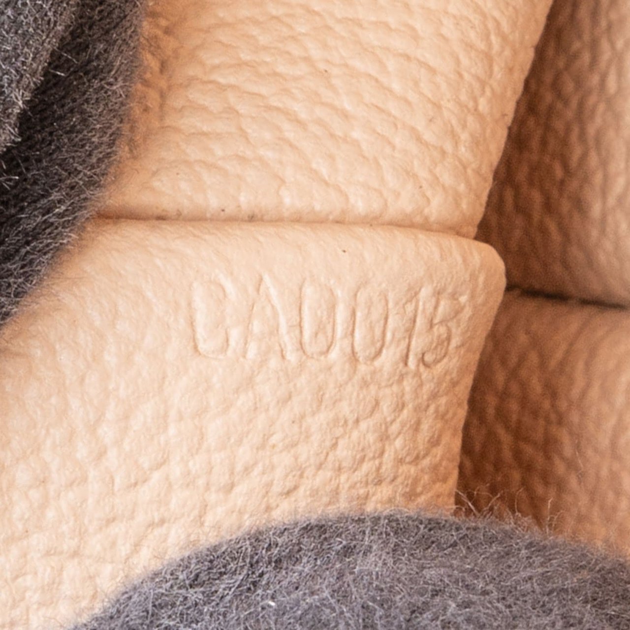 Louis Vuitton Louis Vuitton Monogram Canvas Cosmetique Pouch Bruin