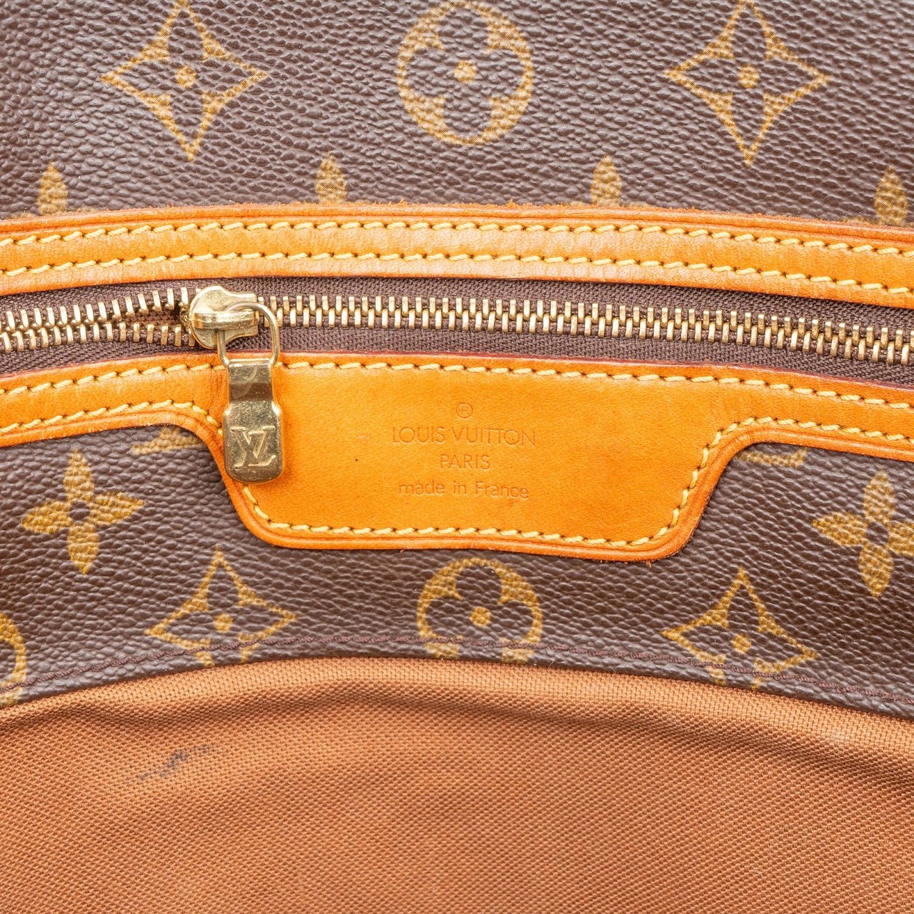 Louis Vuitton Louis Vuitton Monogram Canvas Sac Shopping Shoulder Bag Bruin