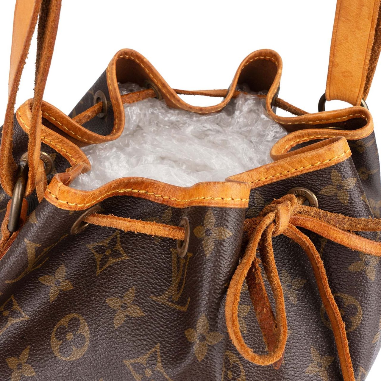 Louis Vuitton Louis Vuitton Monogram Canvas Sac Noé Petit Shoulder Bag Bruin