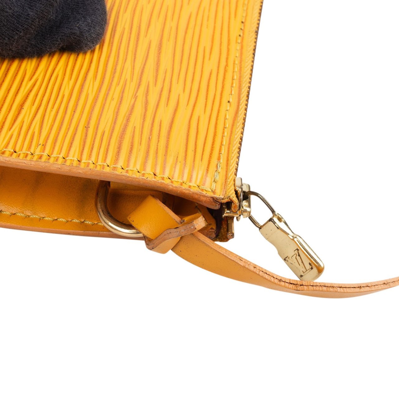 Louis Vuitton Louis Vuitton Yellow Epi Leather Pochette Accessoires Handbag Geel