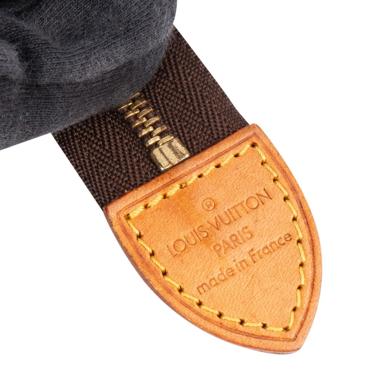 Louis Vuitton Louis Vuitton Monogram Canvas Poche Toilette 25 Clutch Bruin