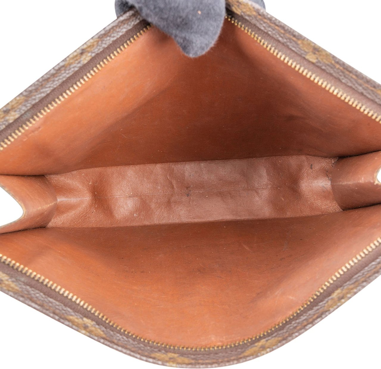 Louis Vuitton Louis Vuitton Monogram Canvas Poche Toilette 25 Clutch Bruin