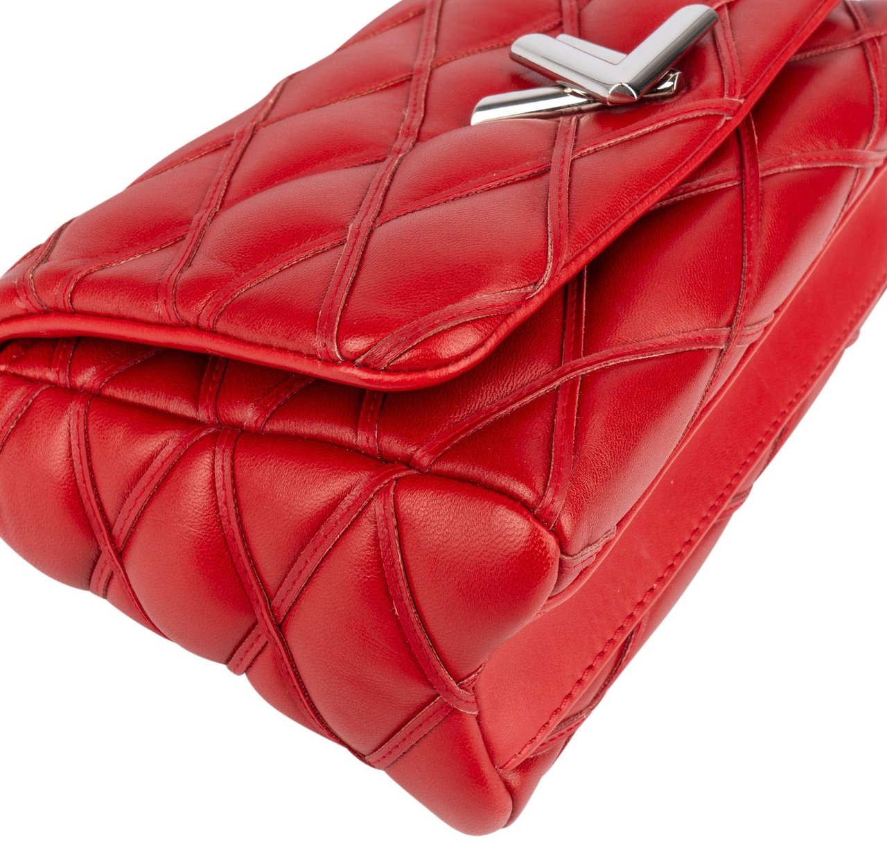 Louis Vuitton Louis Vuitton Quilted Leather GO 14 Twist PM Crossbody Bag Rood