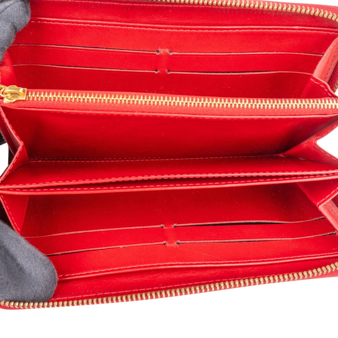 Louis Vuitton Louis Vuitton Monogram Vernis Zippy Wallet Rood