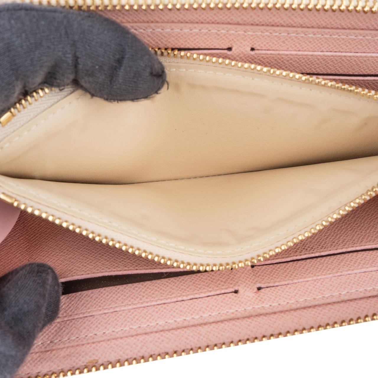 Louis Vuitton Louis Vuitton Monogram Damier Azur Clemence Zippy Wallet Wit