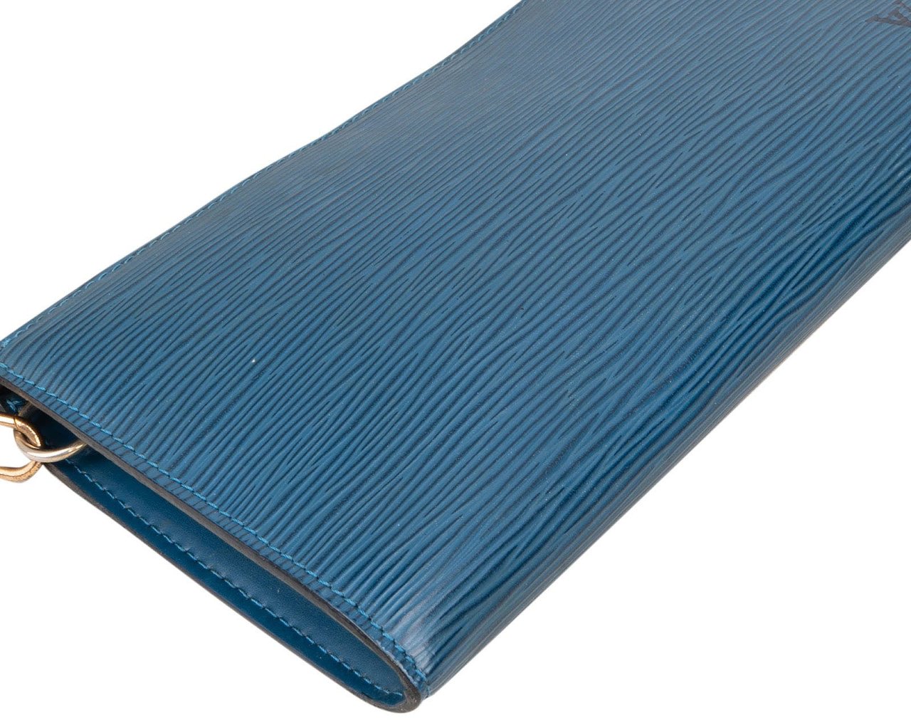 Louis Vuitton Louis Vuitton Blue Epi Leather Pochette Accessoires Handbag Blauw