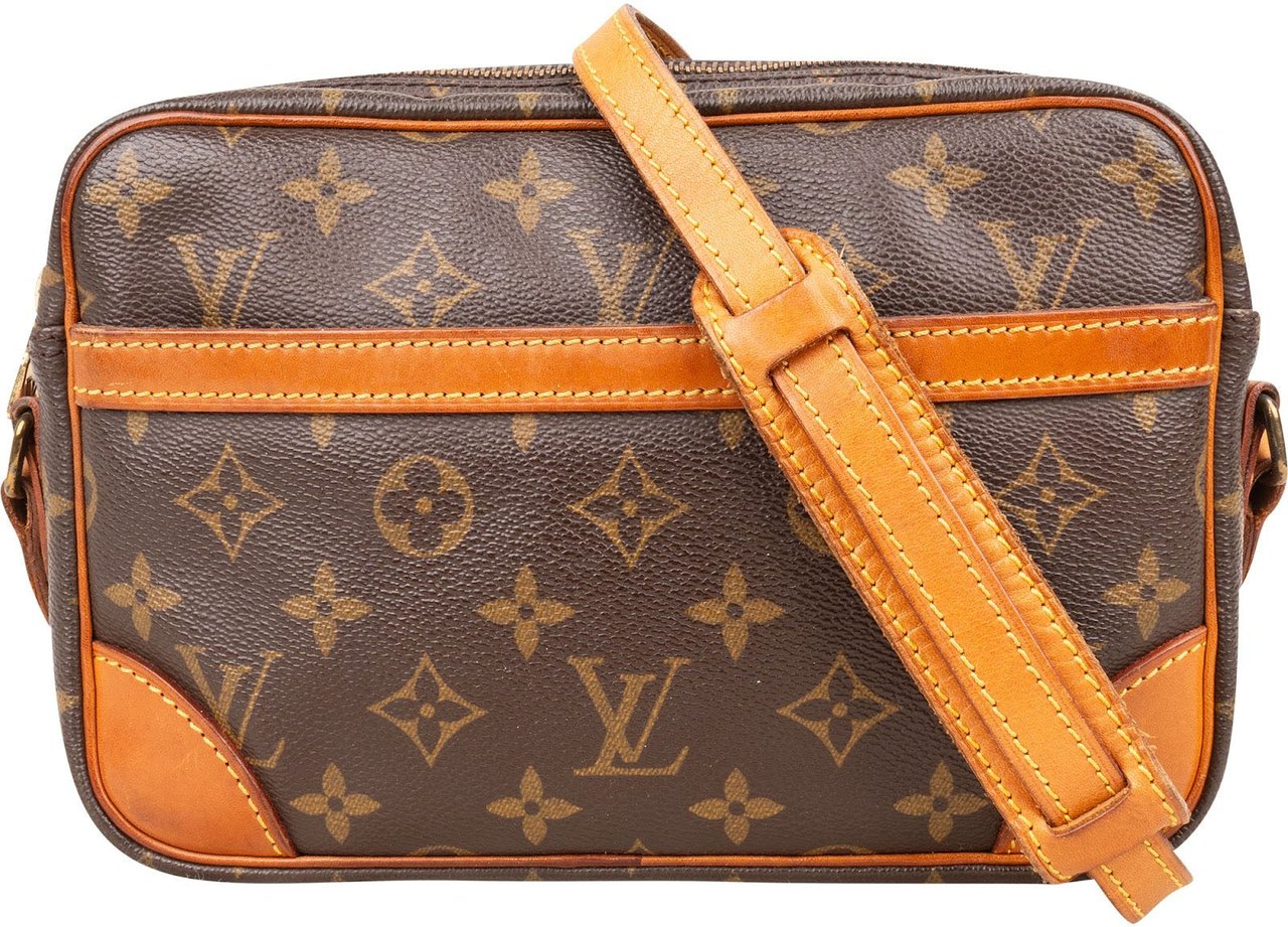 Louis Vuitton Louis Vuitton Monogram Canvas Trocadero 23 Crossbody Bag Bruin