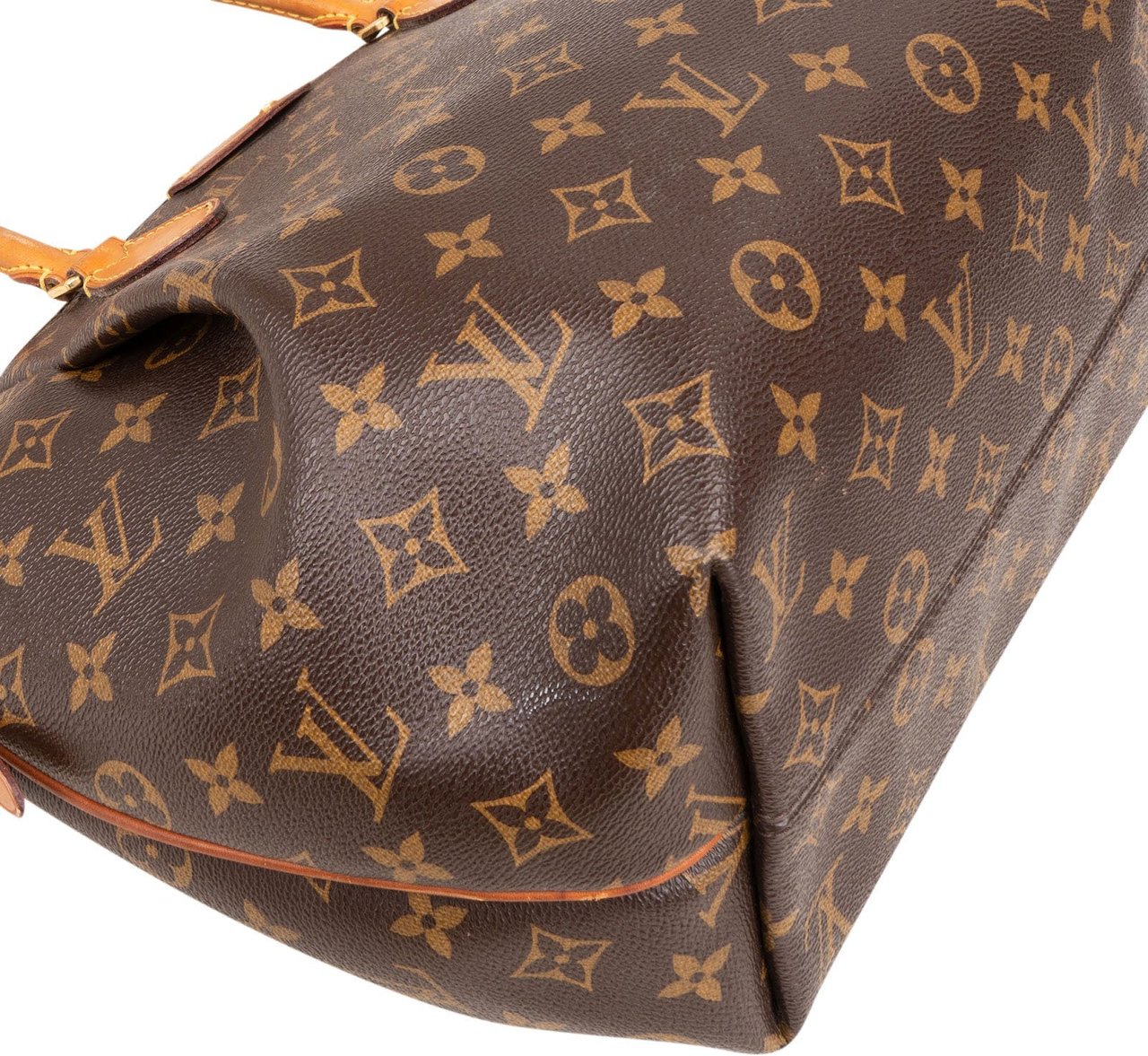 Louis Vuitton Louis Vuitton Monogram Canvas Turenne MM Handbag Bruin