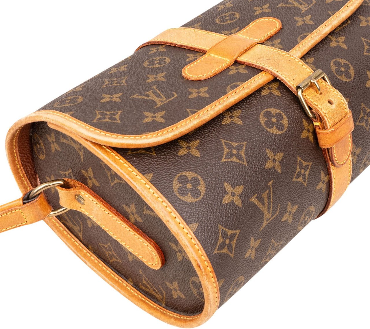 Louis Vuitton Louis Vuitton Canvas Monogram Marne Crossbody Bag Bruin