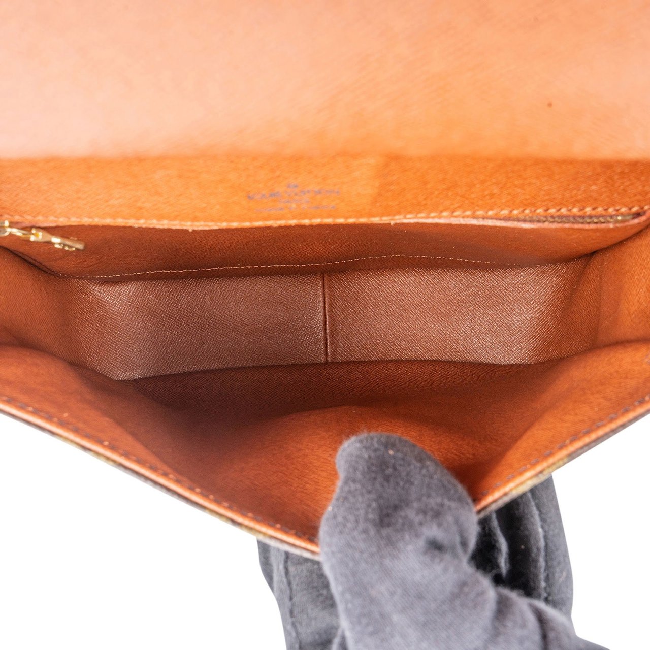 Louis Vuitton Louis Vuitton Monogram Canvas Saint Cloud GM Crossbody Bag Bruin