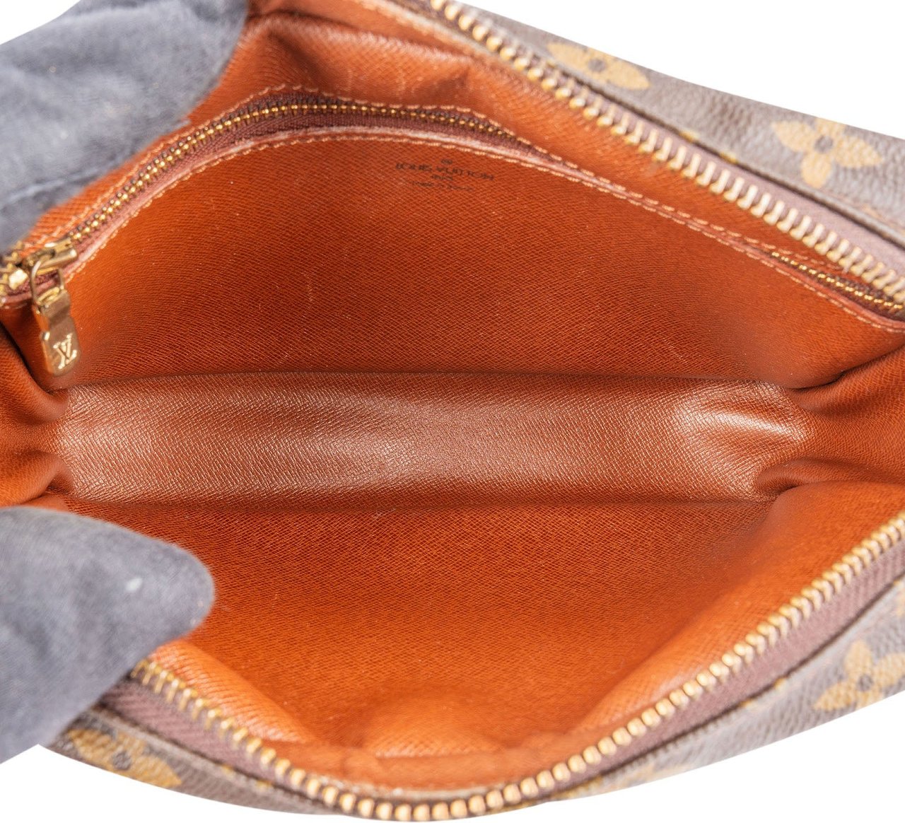 Louis Vuitton Louis Vuitton Monogram Canvas Trocadero 23 Crossbody Bag Bruin