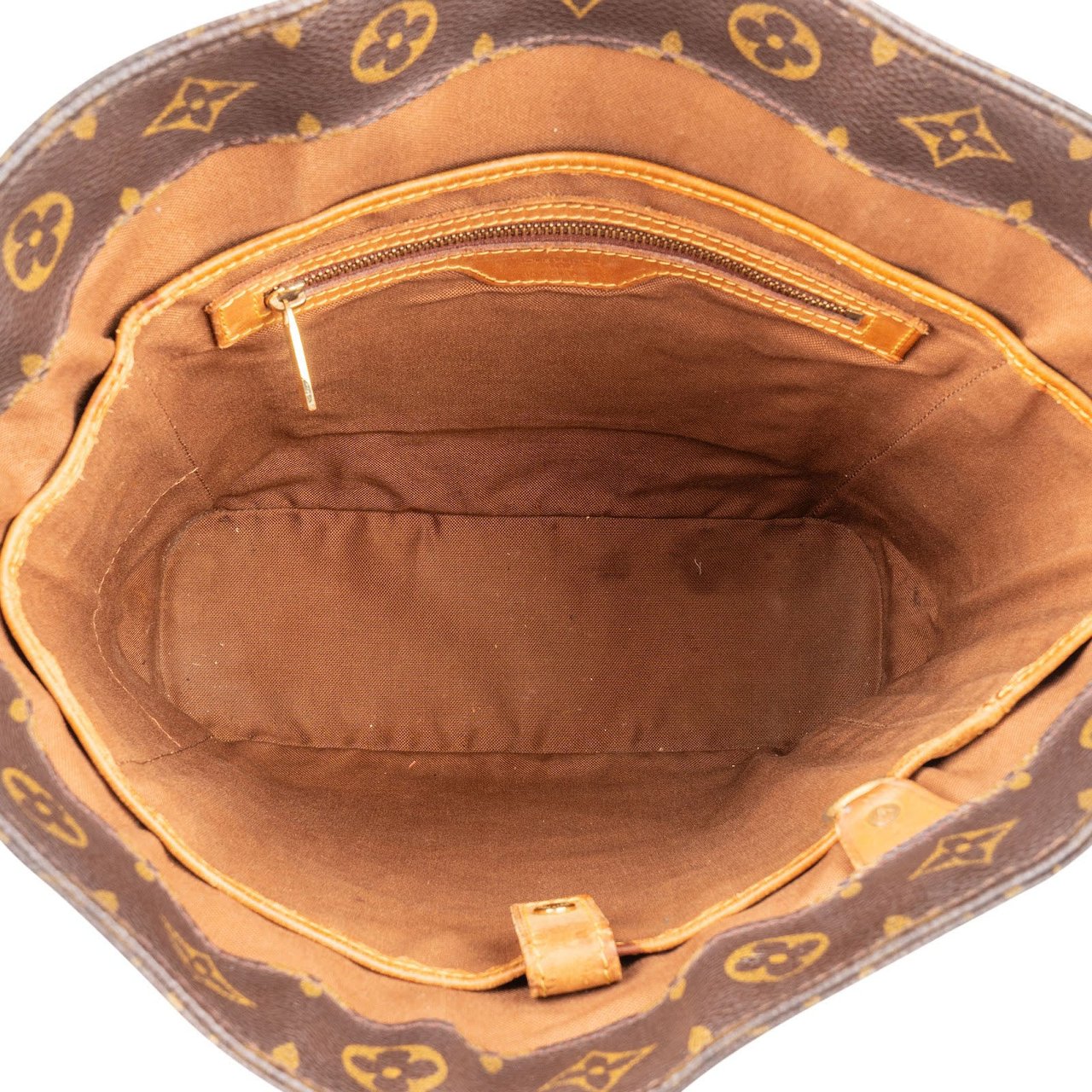 Louis Vuitton Louis Vuitton Monogram Canvas Vavin GM Shoulder Bag Bruin