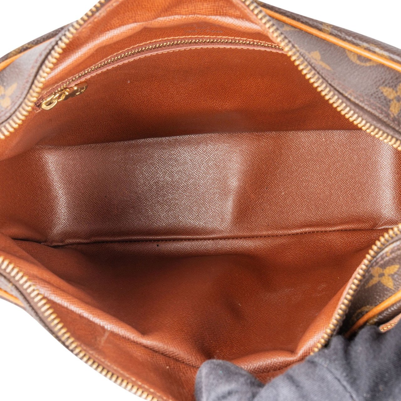 Louis Vuitton Louis Vuitton Monogram Canvas Boulogne Crossbody Bag Bruin