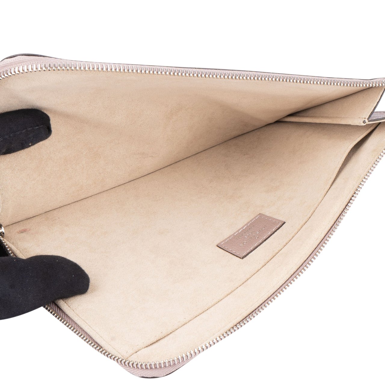 Louis Vuitton Louis Vuitton Taupe Pochette Joule PM Clutch Divers