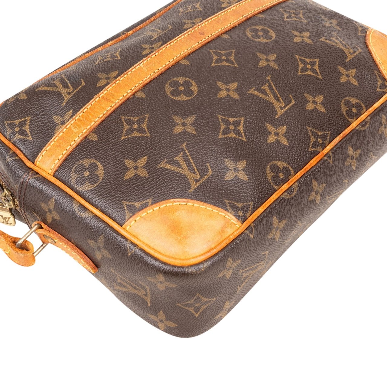 Louis Vuitton Louis Vuitton Monogram Canvas Trocadero 27 Crossbody Bag Bruin