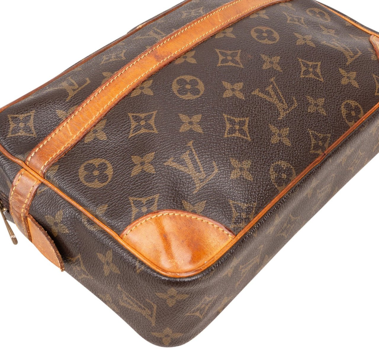 Louis Vuitton Louis Vuitton Monogram Canvas Compiegne 28 Clutch Bruin