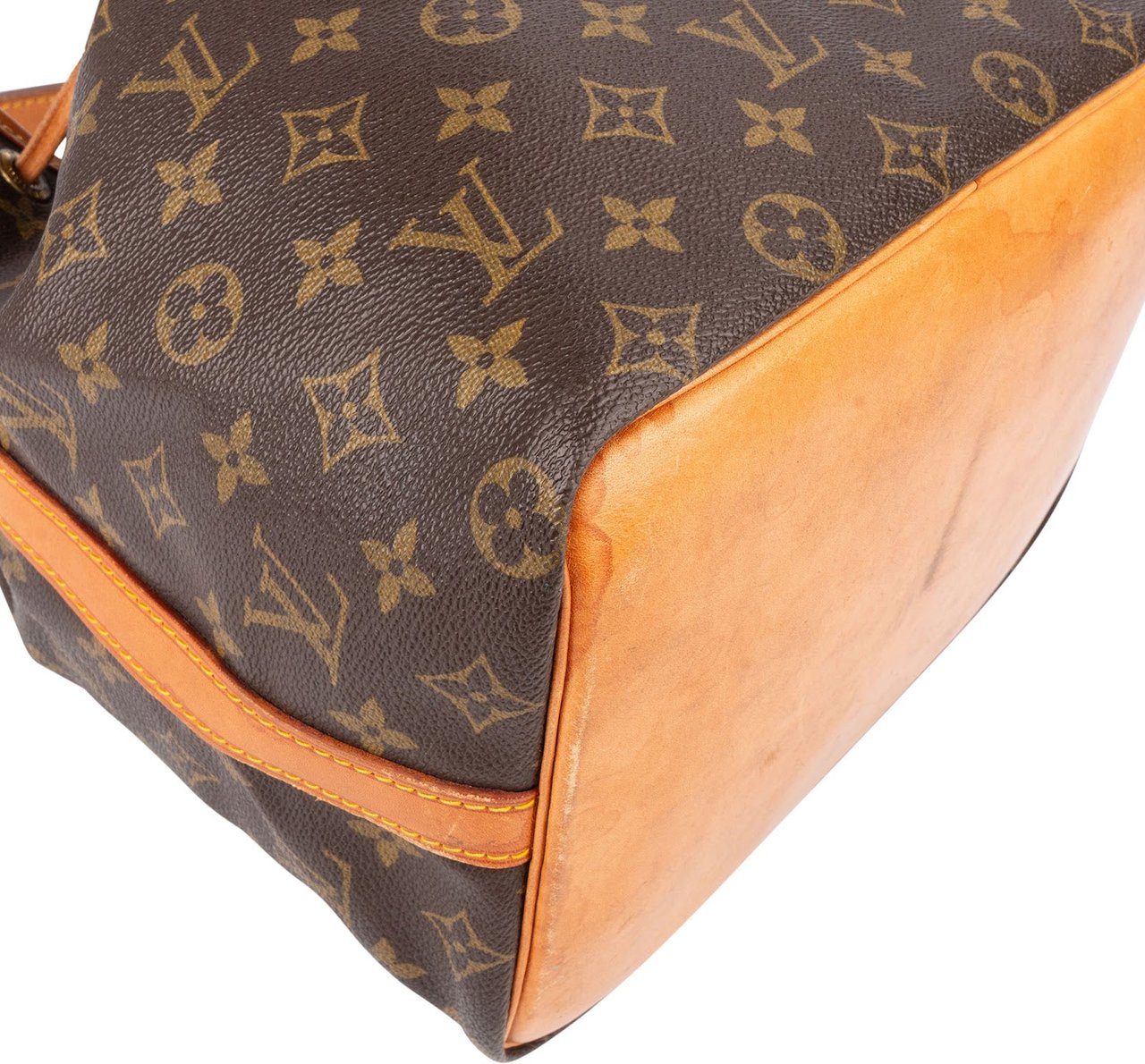 Louis Vuitton Louis Vuitton Monogram Canvas Sac Noé Petit Shoulder Bag Bruin