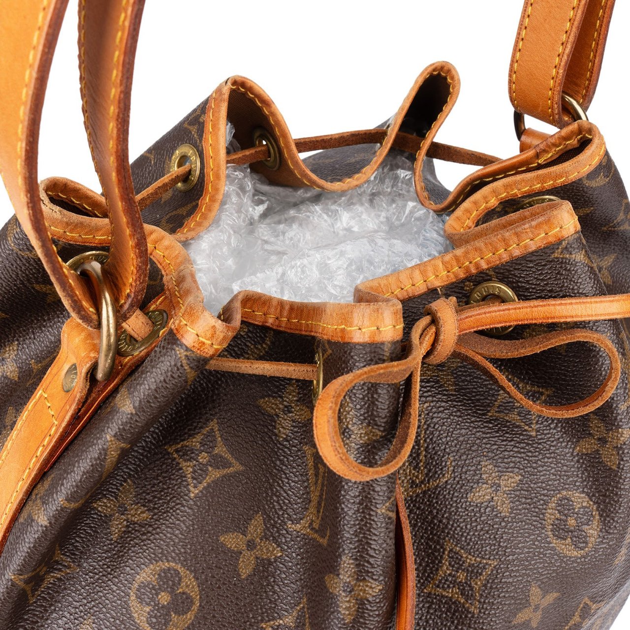 Louis Vuitton Louis Vuitton Monogram Canvas Sac Noé Grande Shoulder Bag Bruin