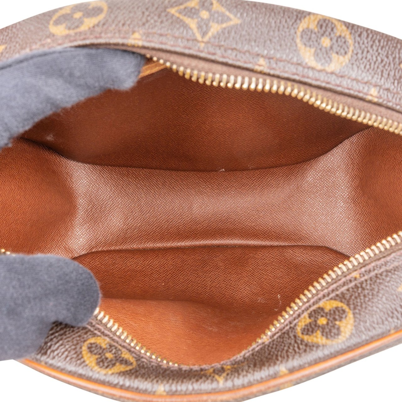 Louis Vuitton Louis Vuitton Monogram Canvas Blois Crossbody Bag Bruin