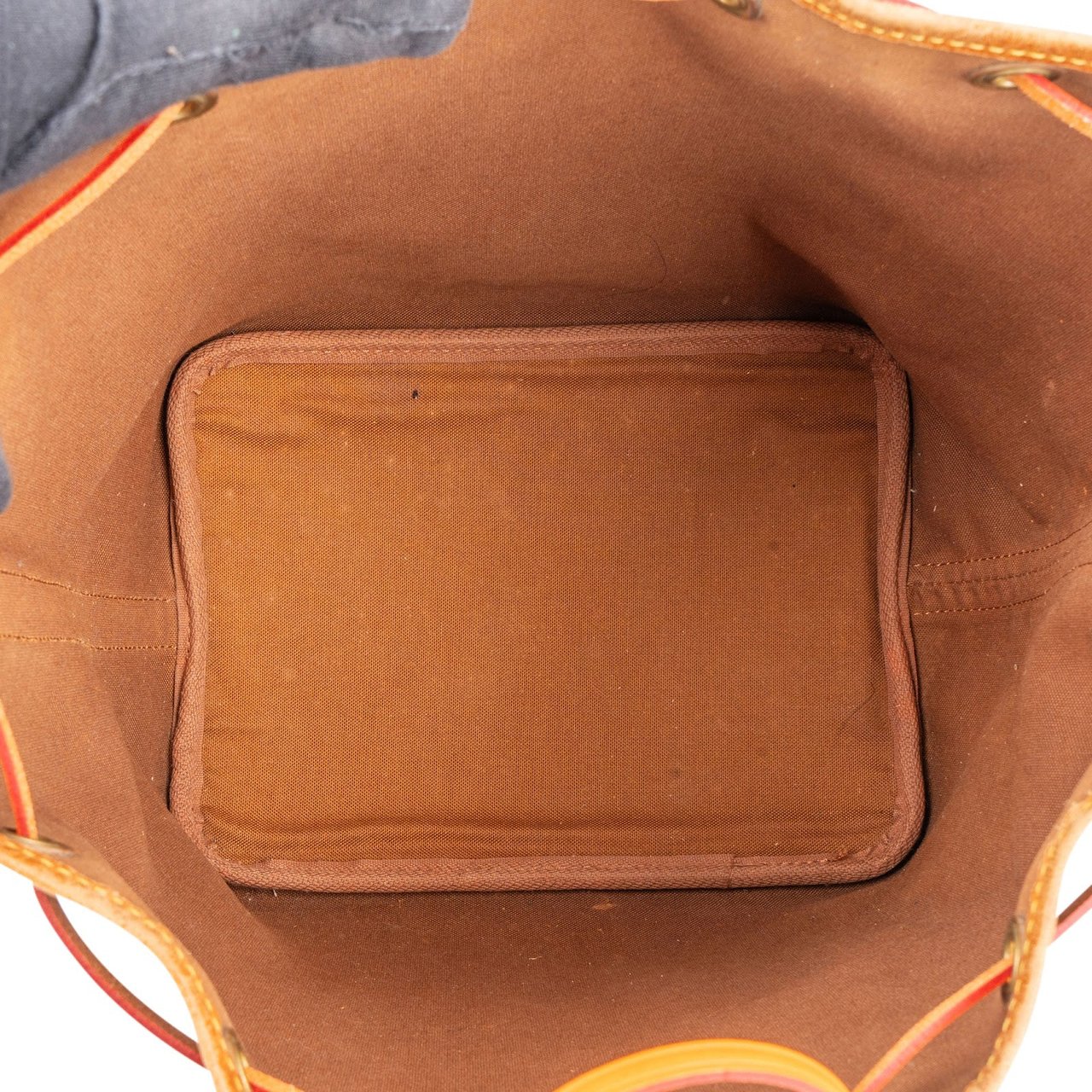 Louis Vuitton Louis Vuitton Monogram Canvas Sac Noé Petit Shoulder Bag Bruin