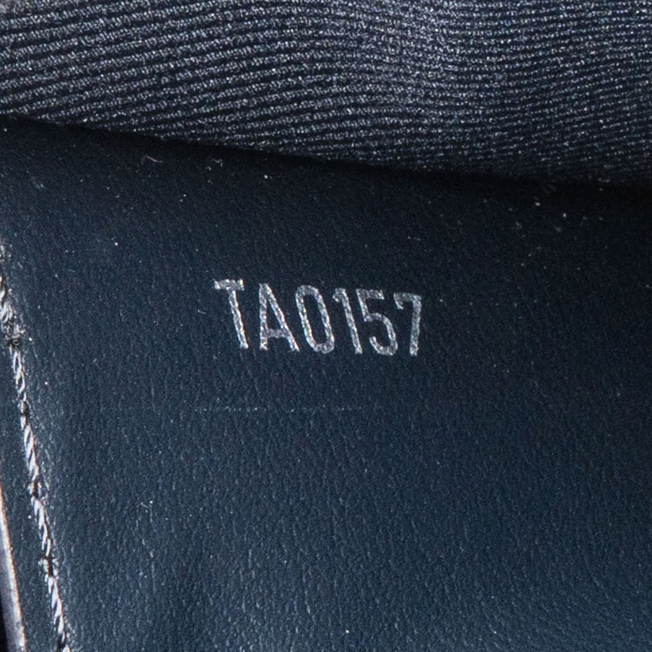 Louis Vuitton Louis Vuitton Monogram Savane Ink Dune Chapman Pochette GM Clutch Wit