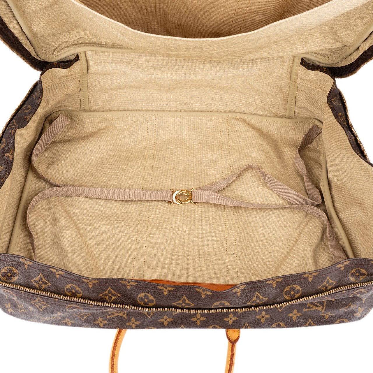 Louis Vuitton Louis Vuitton Monogram Canvas Sirius 50 Travel Bag Bruin