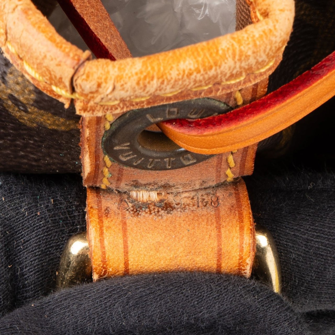 Louis Vuitton Louis Vuitton Monogram Canvas Sac Noé Petit Shoulder Bag Bruin