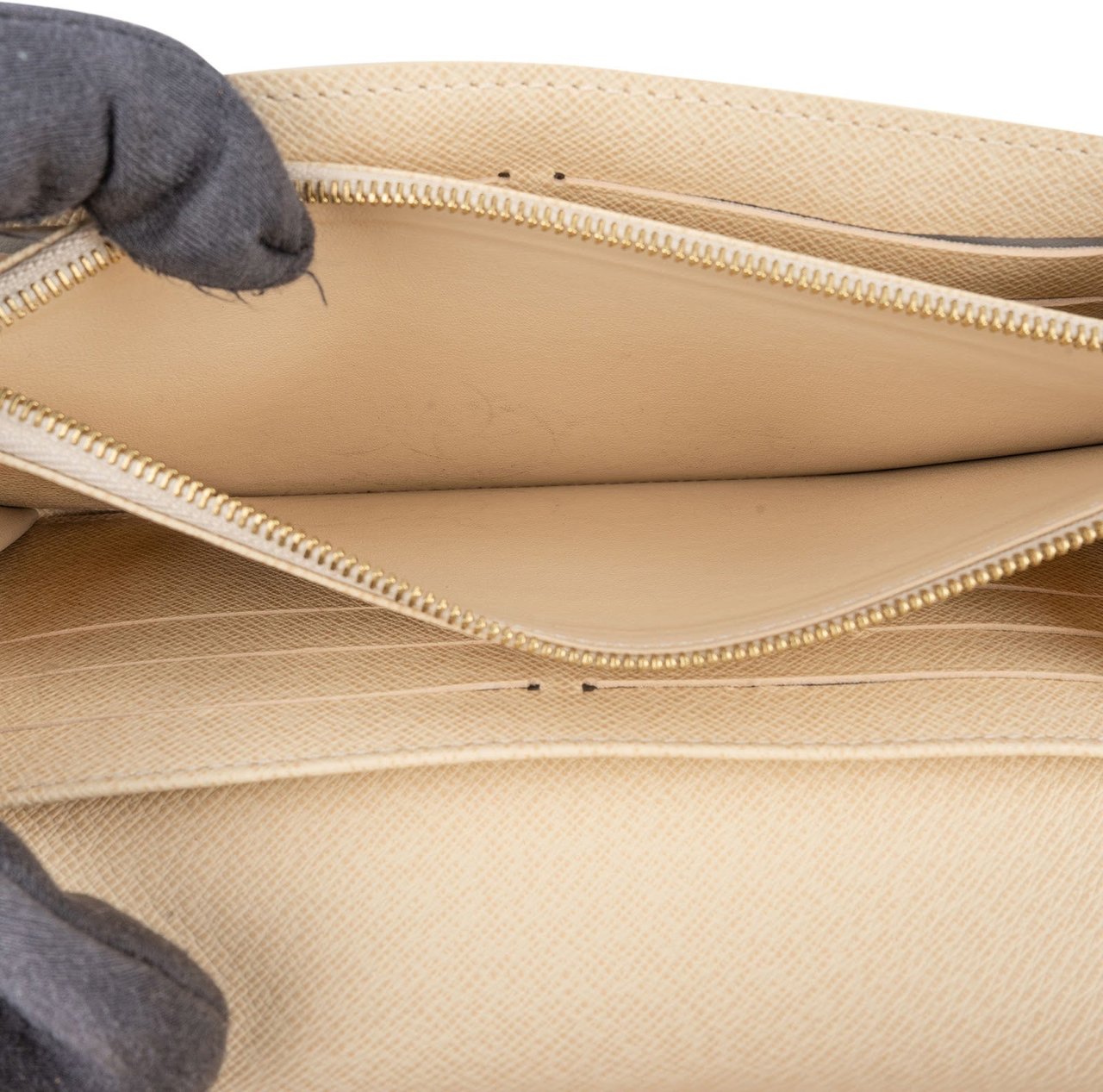 Louis Vuitton Louis Vuitton Monogram Damier Azur Sarah Wallet Wit