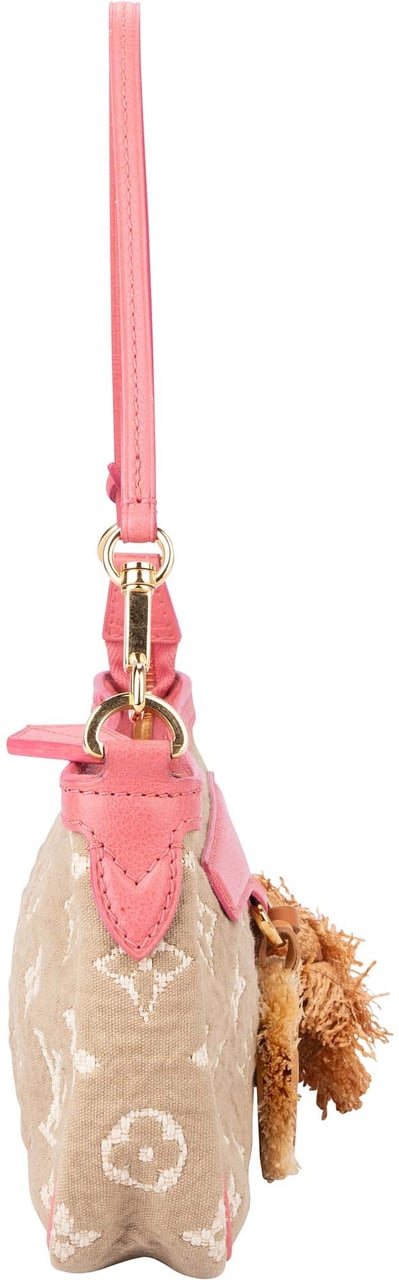 Louis Vuitton Louis Vuitton Denim Monogram Sabbia Rose Pochette Accessoire Handbag Divers