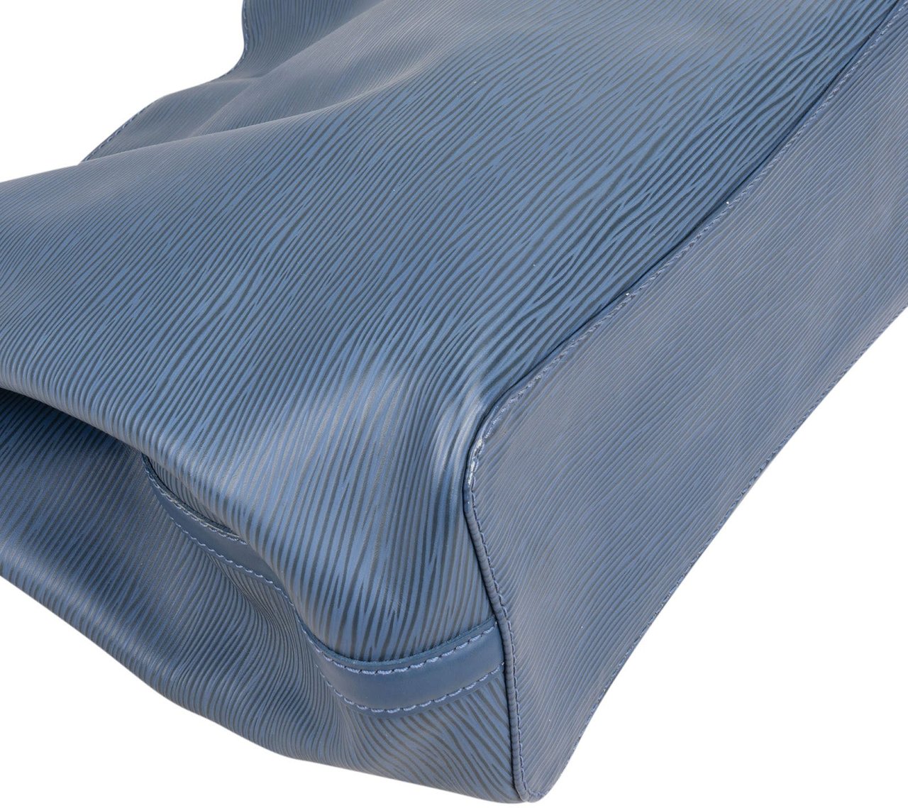 Louis Vuitton Louis Vuitton Blue Epi Leather Mandara MM Shoulder Bag Blauw