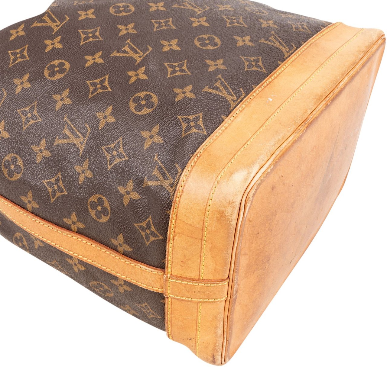Louis Vuitton Louis Vuitton Monogram Canvas Sac Noé Grande Shoulder Bag Bruin