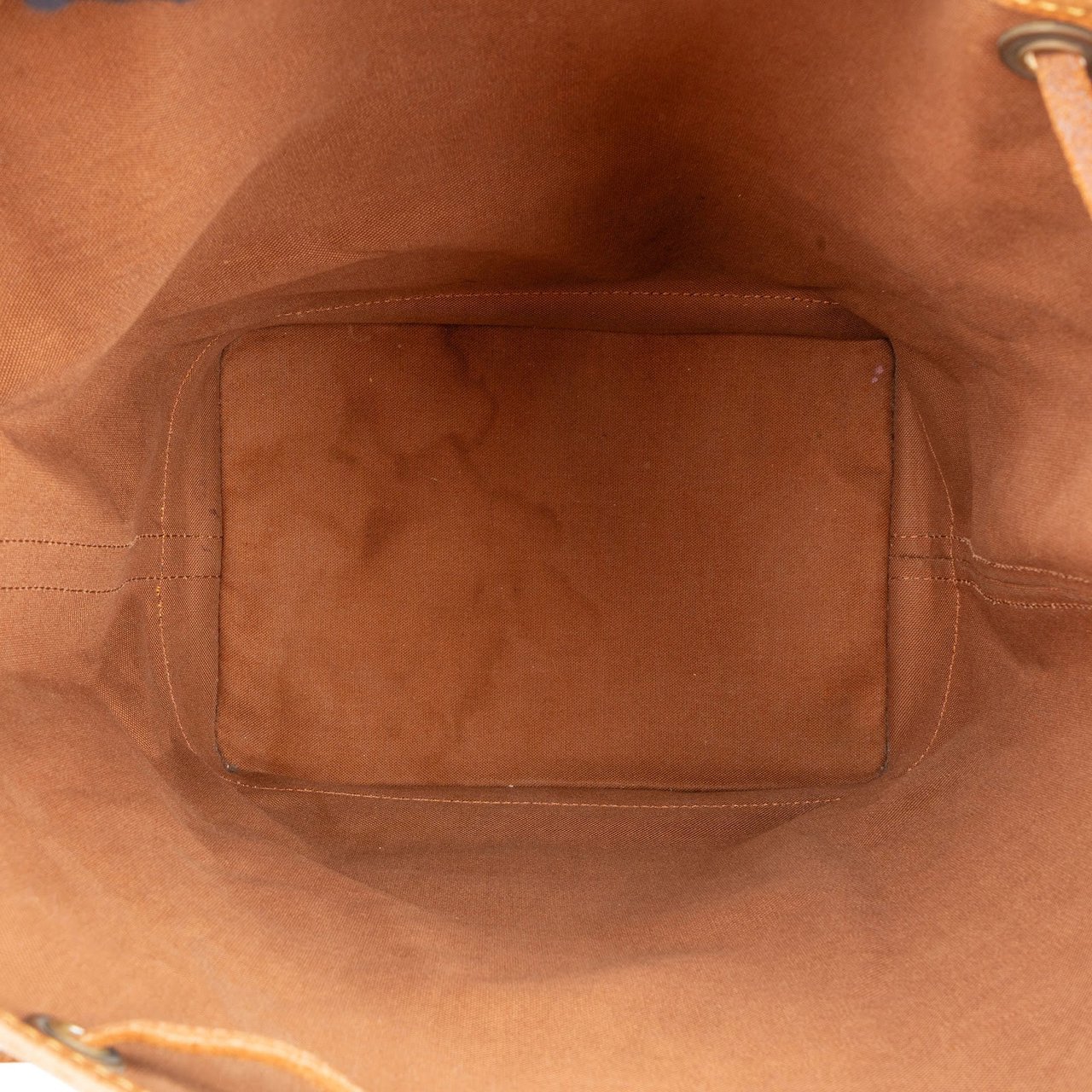 Louis Vuitton Louis Vuitton Monogram Canvas Sac Noé Grande Shoulder Bag Bruin